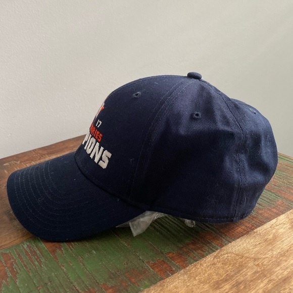 Houston Astros World Series Champions 2017 Adjustable Hat - Picture 3 of 8